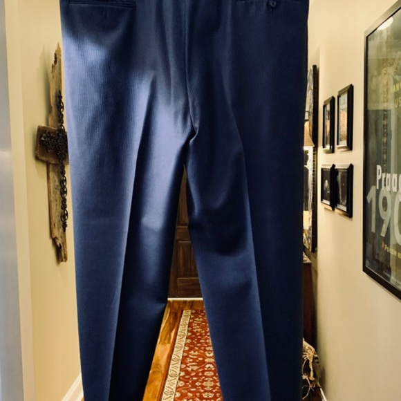 Ralph - Ralph Lauren Men's 46R Blue Pinstripe 100% Wool Two-Button Suit - Picture 14 of 14